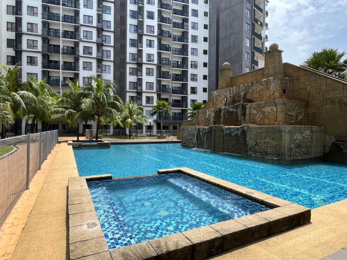 Sg Resort Residence - Beach & Waterpark 关丹 外观 照片